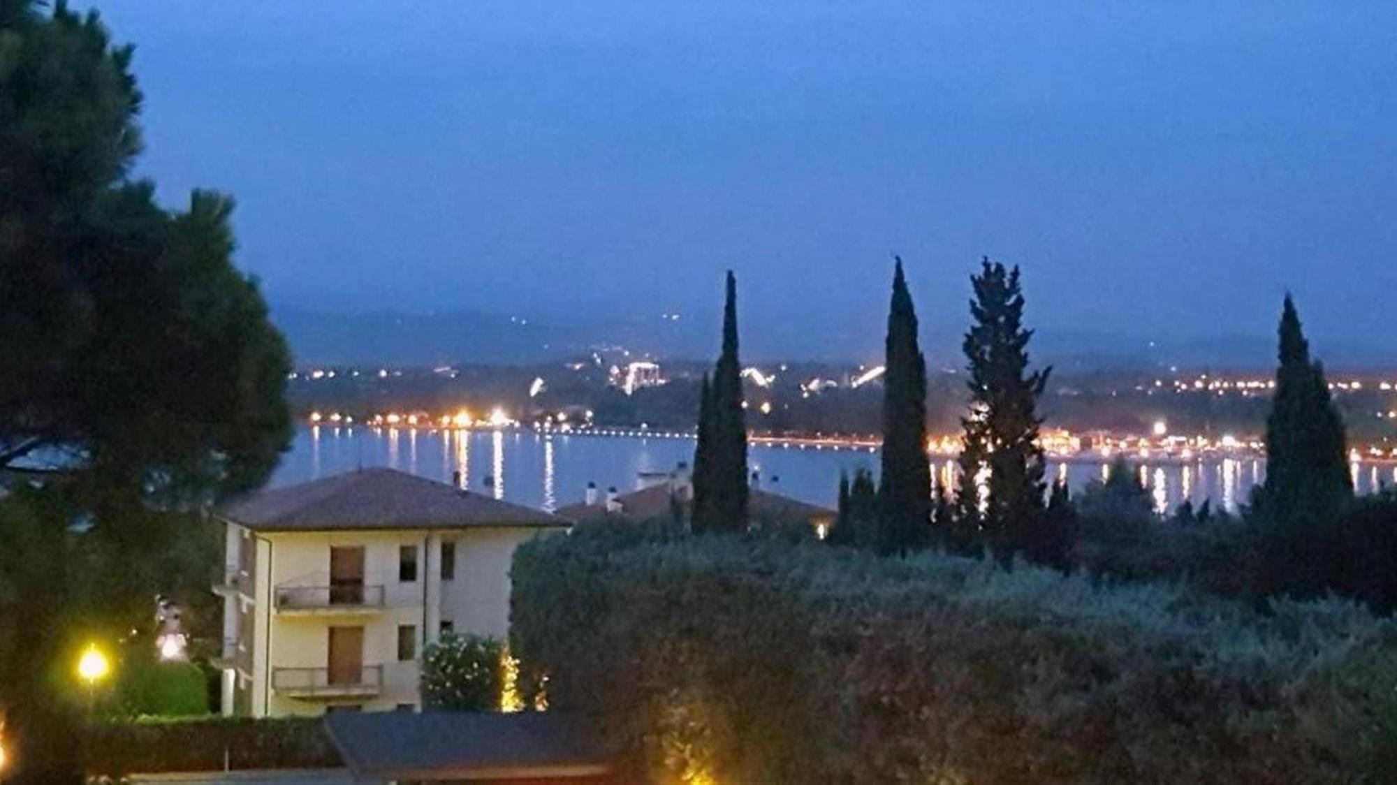 Cappuccini Appartments Peschiera del Garda Exterior foto